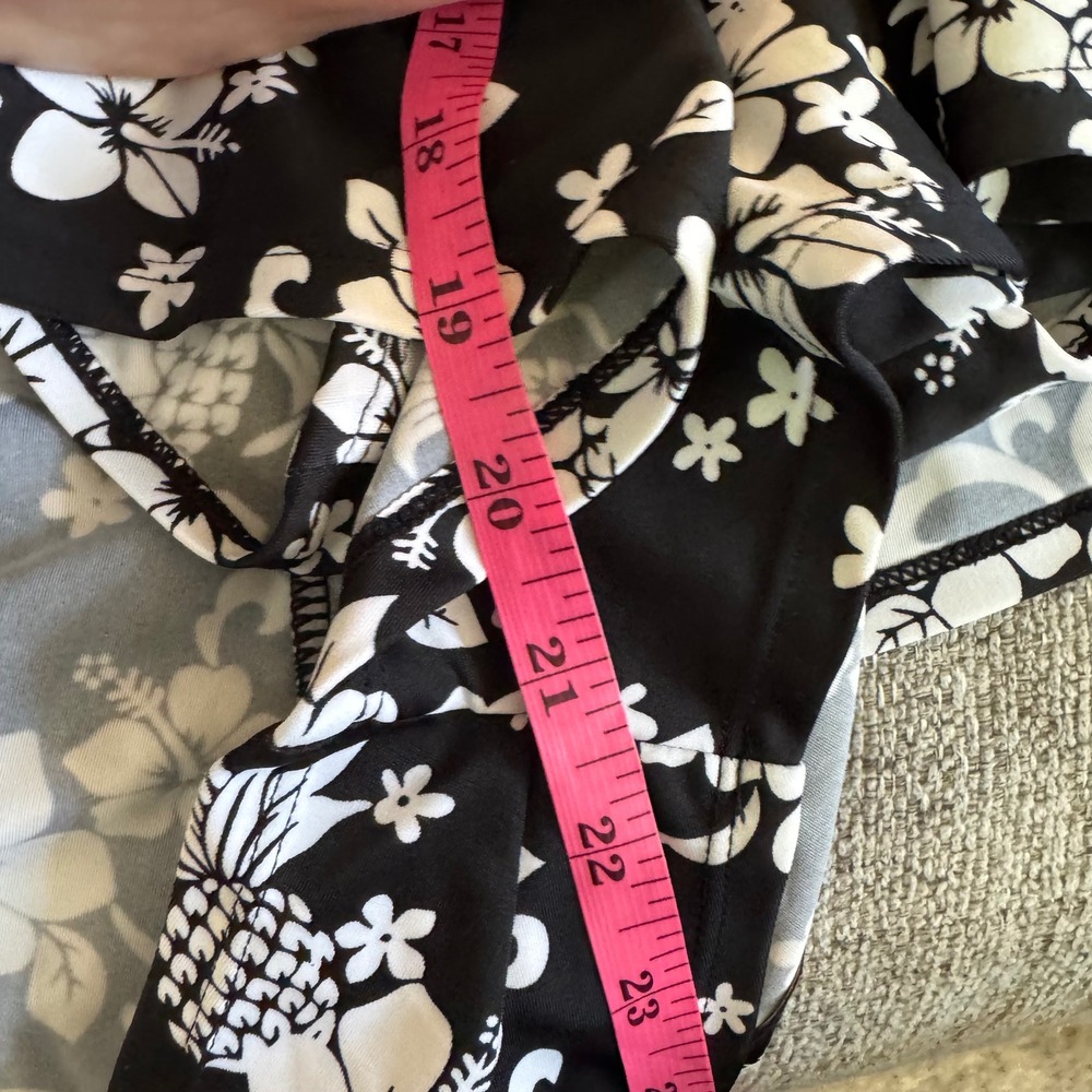 New Blair Lycra Womens Black White Tropical Floral Swim Dress Tummy Trimmer 10 - Picture 9 of 13